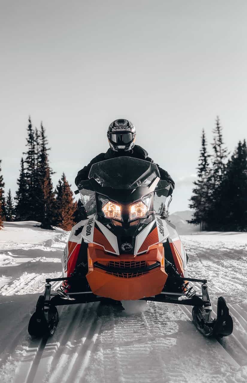 Maine SNOWMOBILING